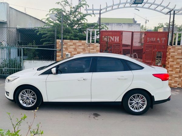 FORD FOCUS Titanium 2018